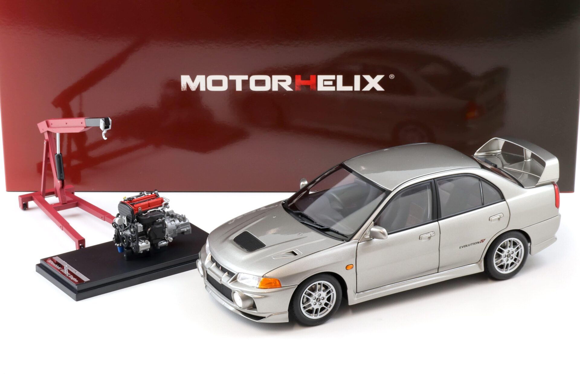 1:18 Motorhelix Mitsubishi Lancer EVO 4 IV Steel silver 1999 with engine M84001