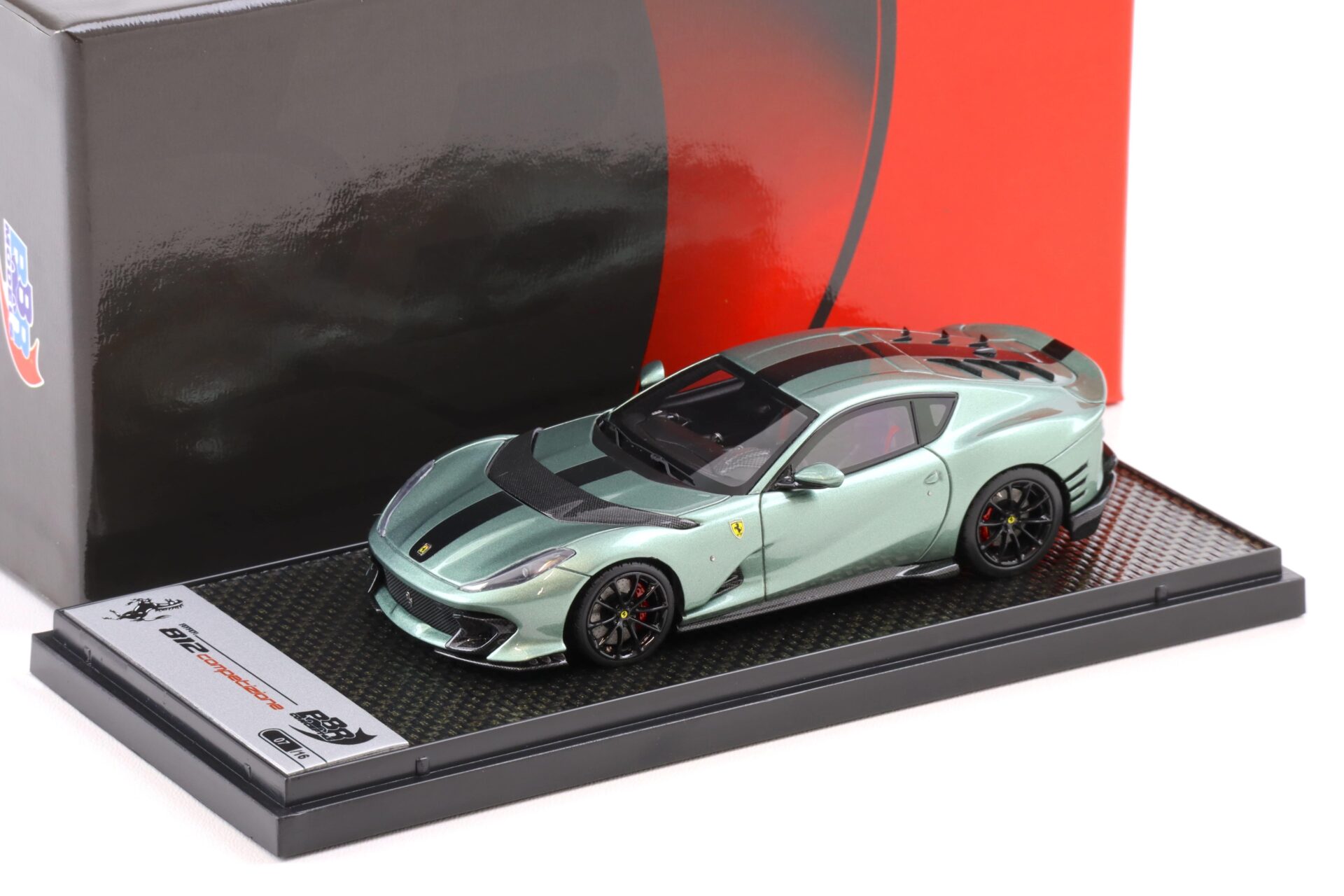 1:43 BBR Ferrari 812 Competizione Verde medio gloss/ black stripe - Limited 16 pcs.