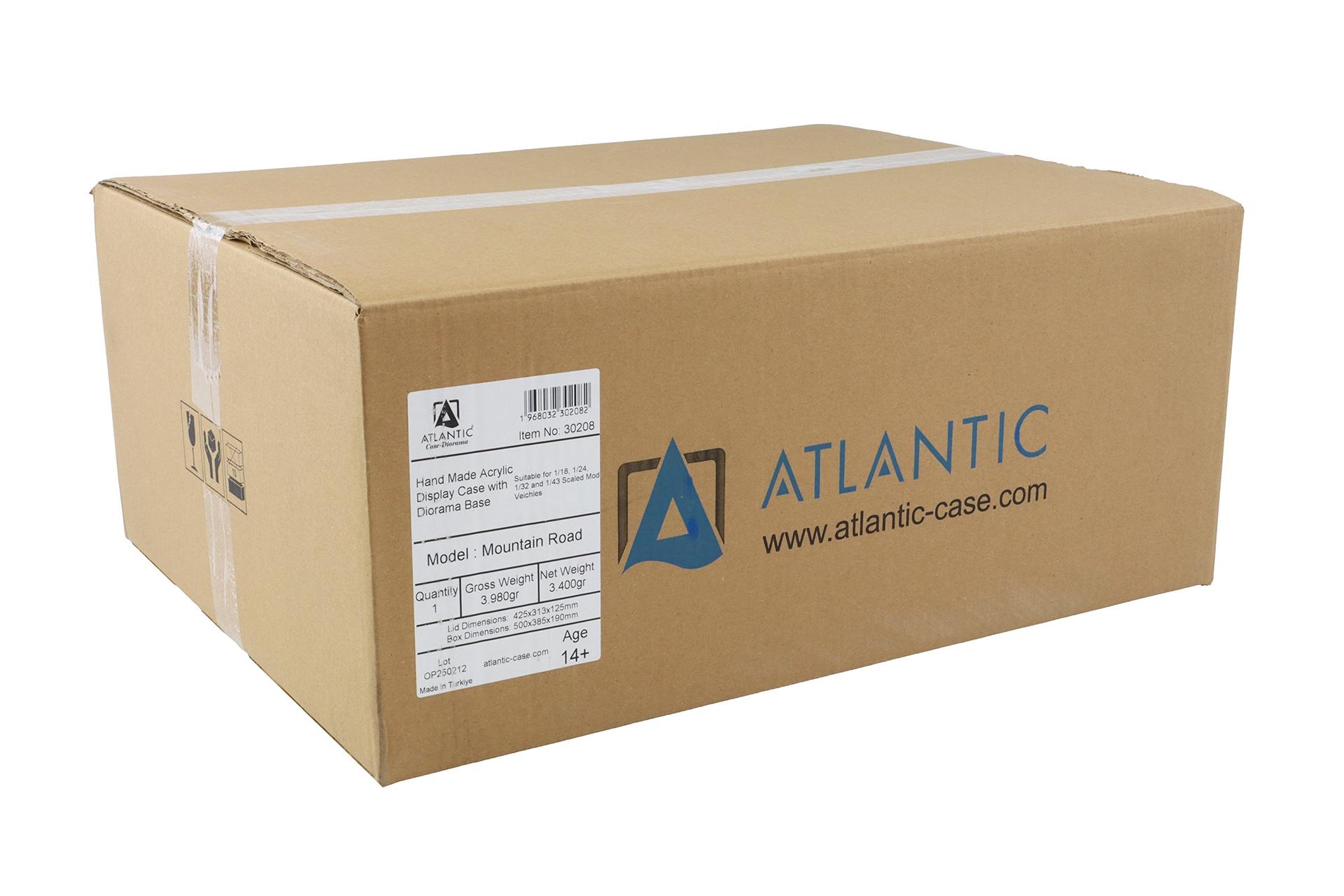 1:18 Atlantic Diorama Mountain Road with Show Case Display Case 30208