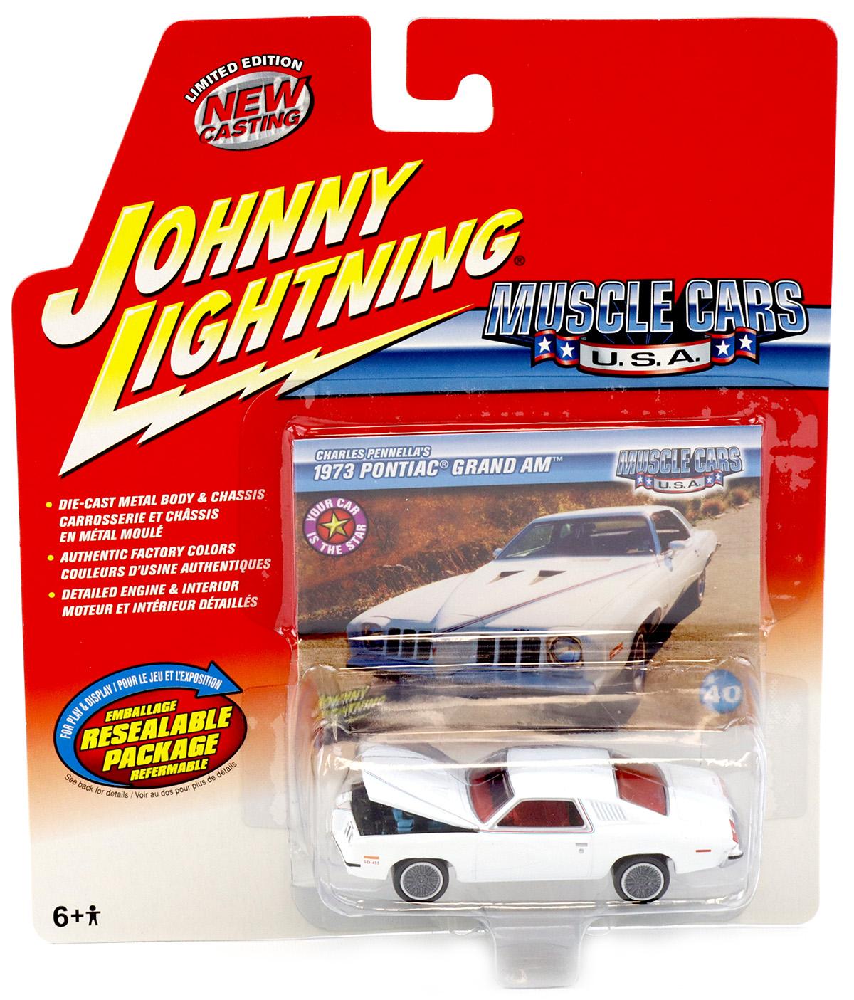 1:64 Johnny Lightning 1973 Pontiac Grand Am white Muscle Cars U.S.A.