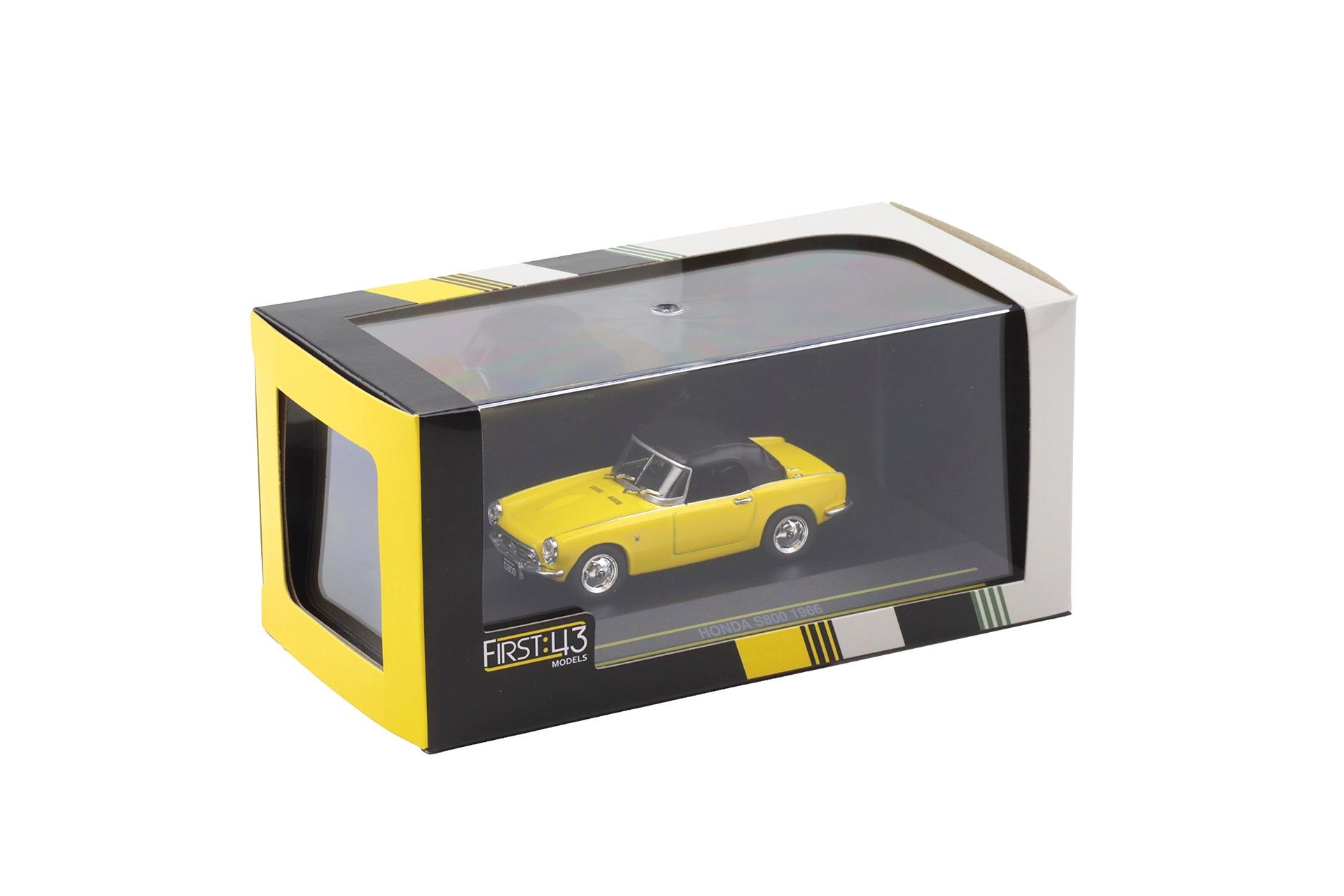 1:43 First43 Honda S800 closed roof 1966 yellow