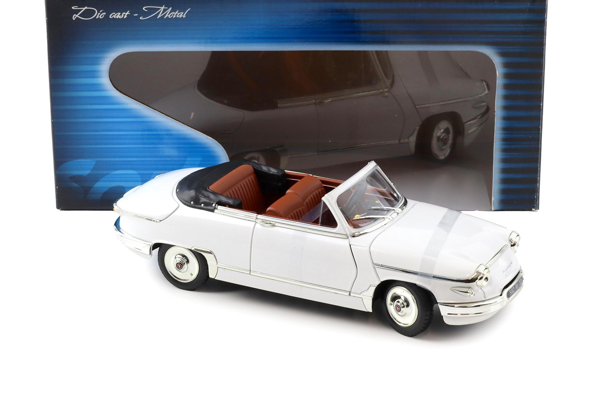 1:18 Solido Panhard PL17 Cabriolet white