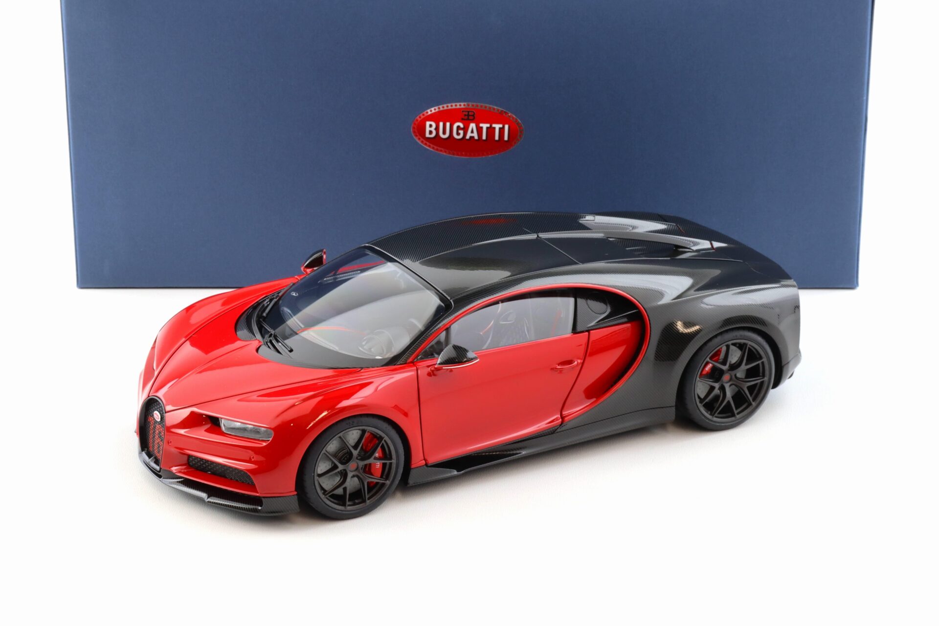 1:18 AUTOart Bugatti Chiron Sport 2019 Italian red/ Carbon