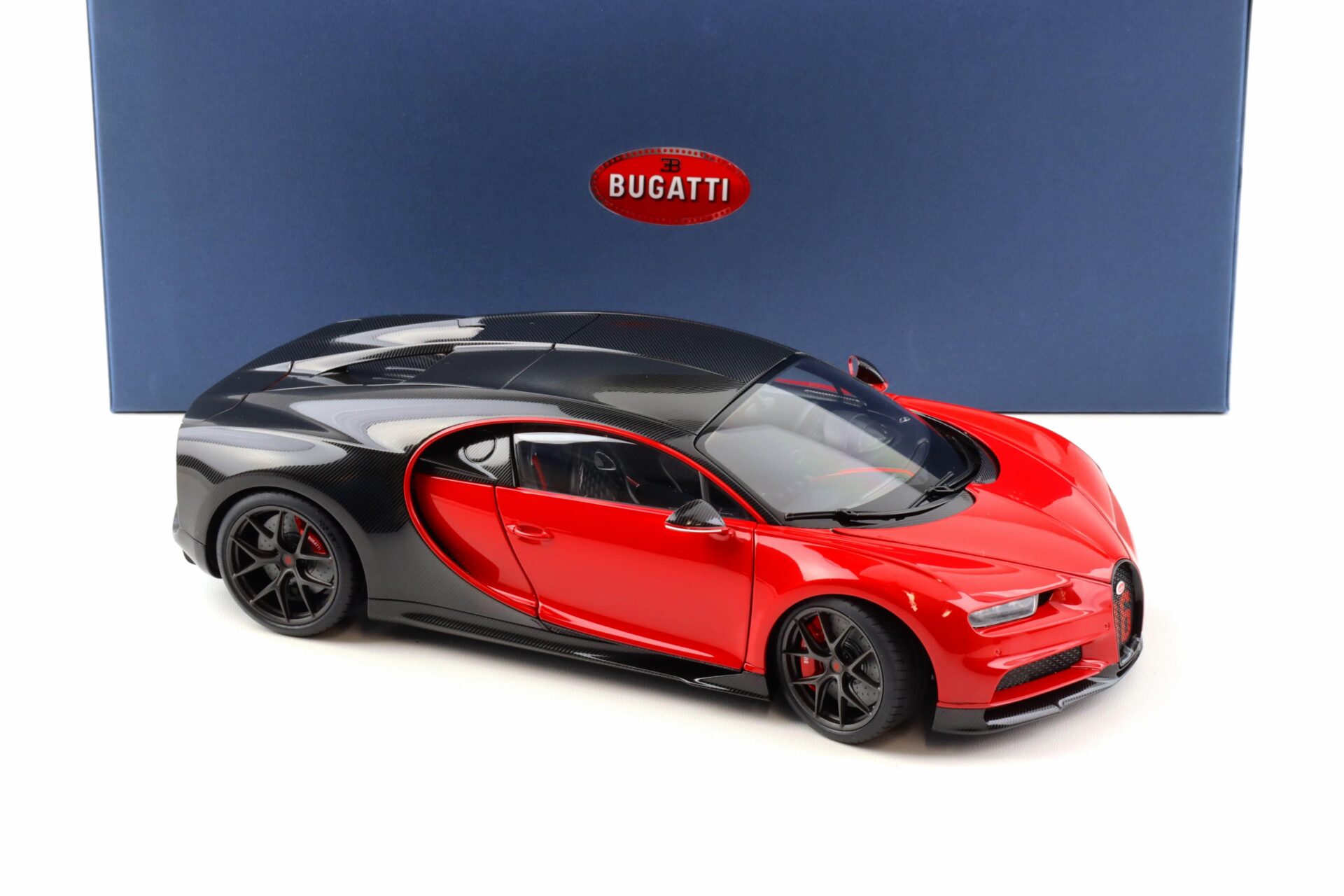 1:18 AUTOart Bugatti Chiron Sport 2019 Italian red/ Carbon