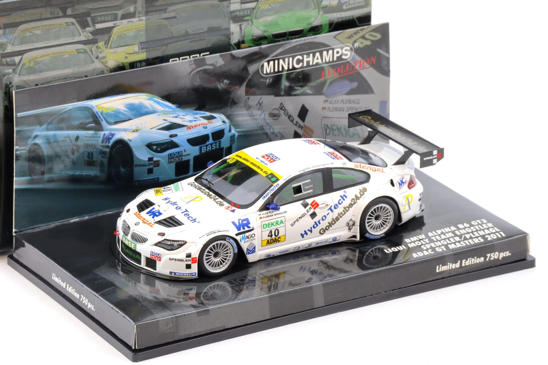 1:43 Minichamps BMW Alpina B6 GT3 ADAC GT Masters 2011 Liqui Moly #40 Engstler