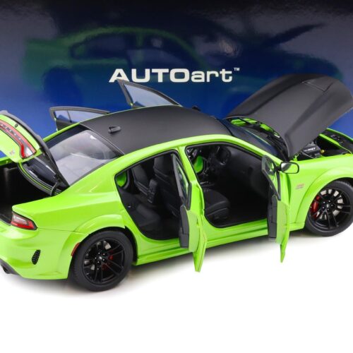 1:18 AUTOart Dodge Charger SCAT PACK Widebody Sublime green 71758