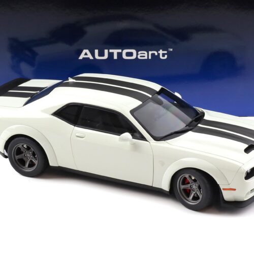 1:18 AUTOart Dodge Challenger SRT SUPER STOCK 2023 Knuckle white 71766