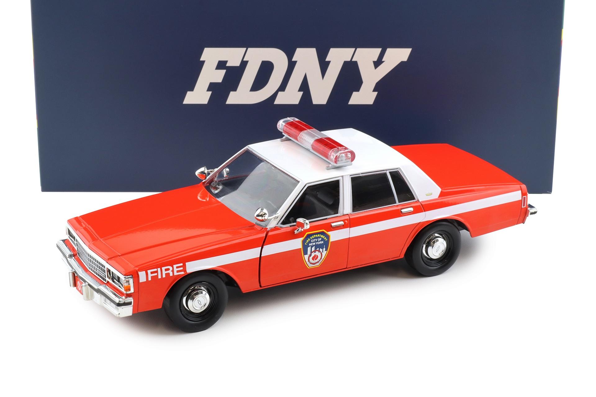 1:18 Greenlight 1987 Chevrolet Caprice 9CI FDNY New York Fire Department red
