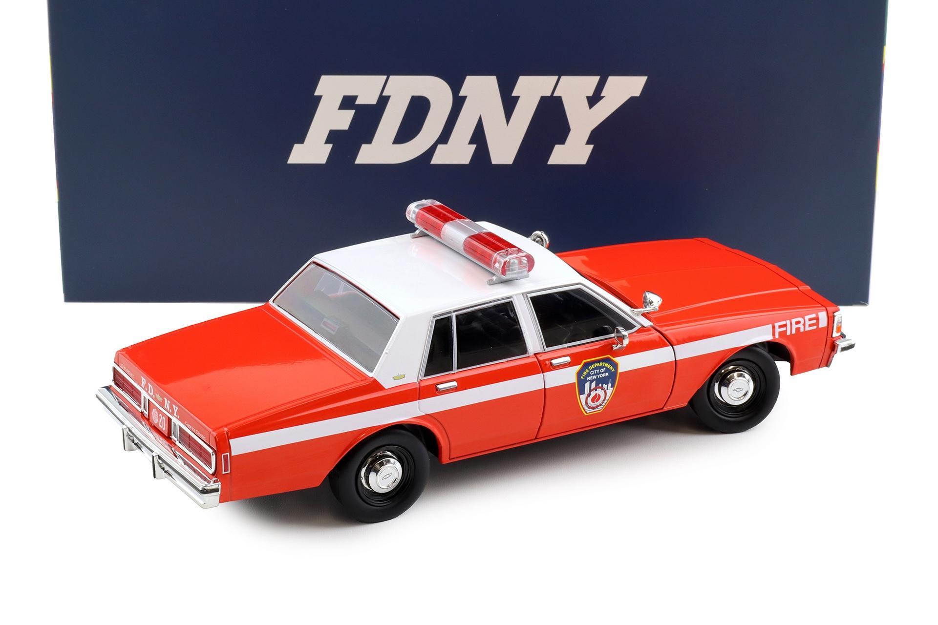 1:18 Greenlight 1987 Chevrolet Caprice 9CI FDNY New York Fire Department red