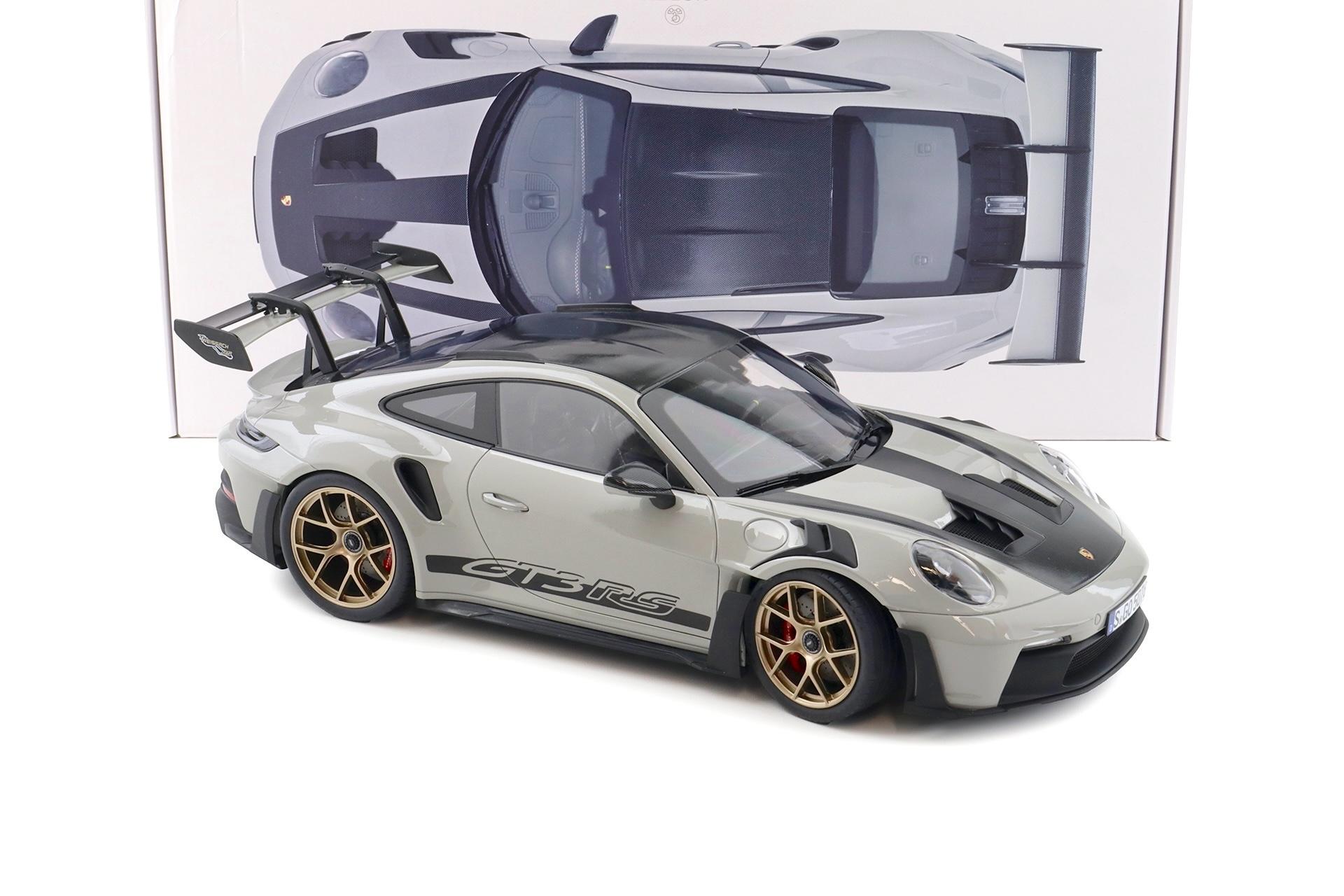 1:12 Norev Porsche 911 (992) GT3 RS Coupe Weissach Package 2022 Kreide - Limited 300 pcs.