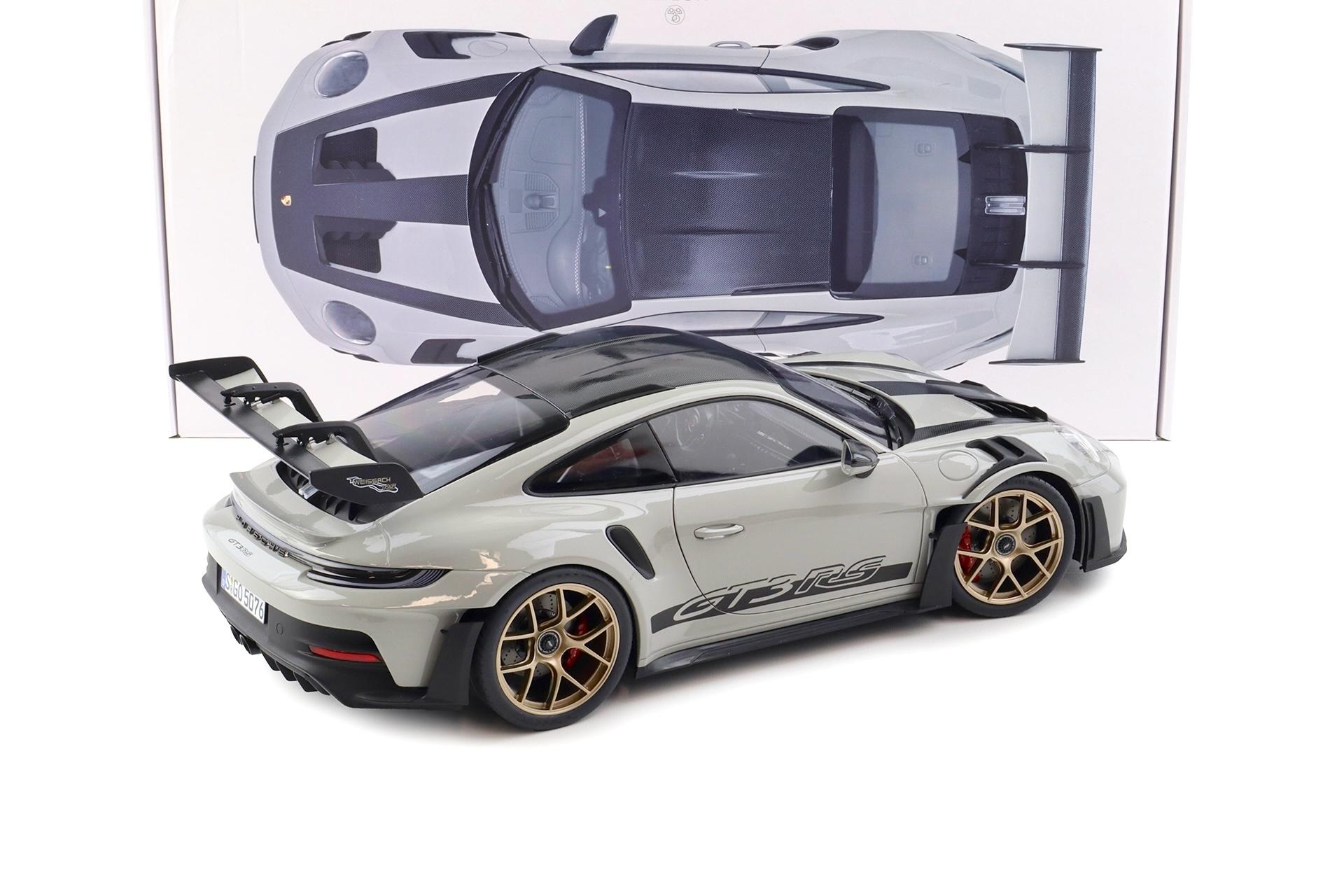 1:12 Norev Porsche 911 (992) GT3 RS Coupe Weissach Package 2022 Kreide - Limited 300 pcs.