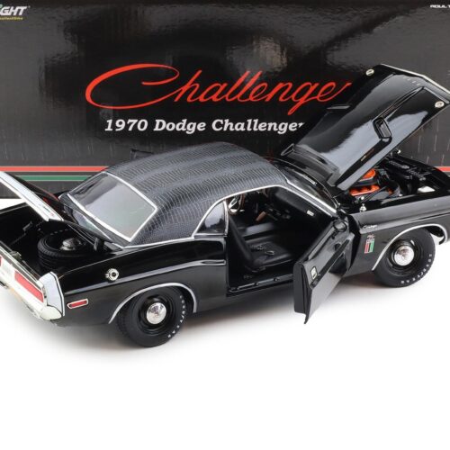 1:18 Greenlight 1970 Dodge Challenger R/T 426 Hemi Coupe THE BLACK GHOST