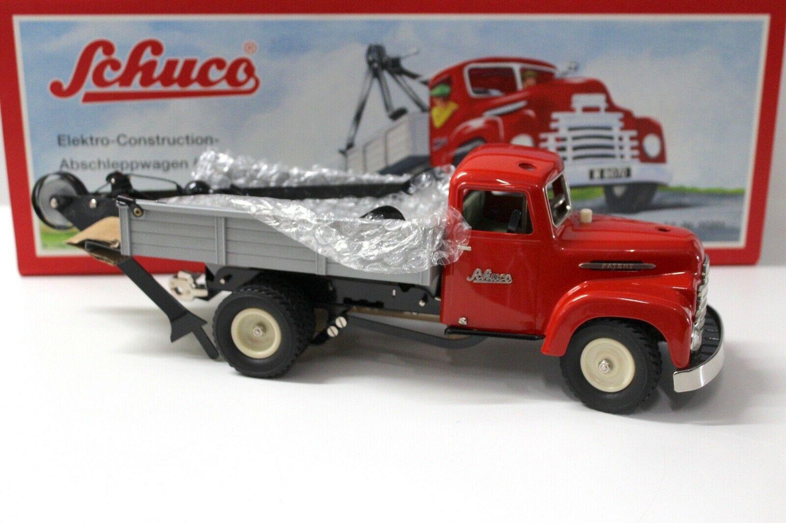 Schuco 6070 Elektro Construction Abschleppwagen Abschlepper LKW red