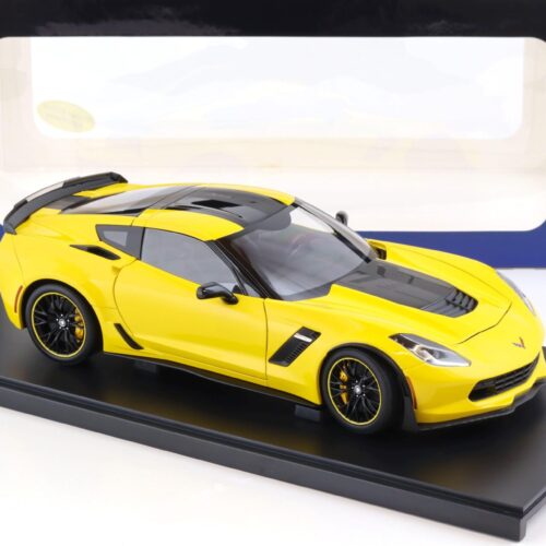 1:18 AUTOart Chevrolet Corvette C7 Z06 C7R Edition Corvette Racing yellow