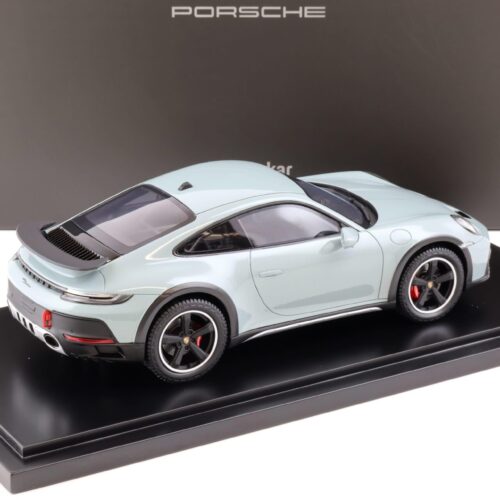 1:18 Spark Porsche 911 (992) Dakar Shade green metallic 2023 WAP DEALER