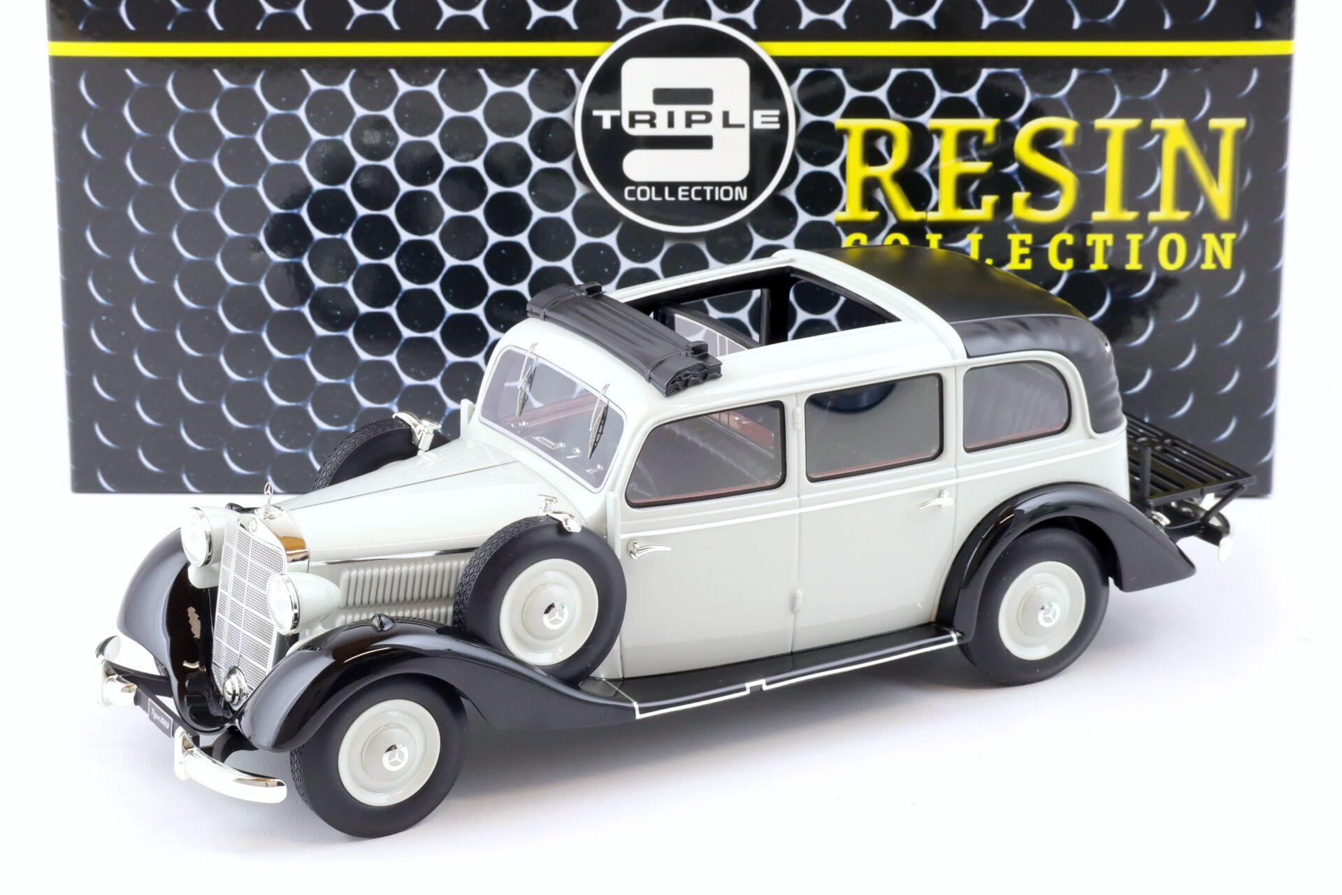 1:18 Triple9 Resin Mercedes 260D Pullman Landaulet 1936 closed back grey/ black