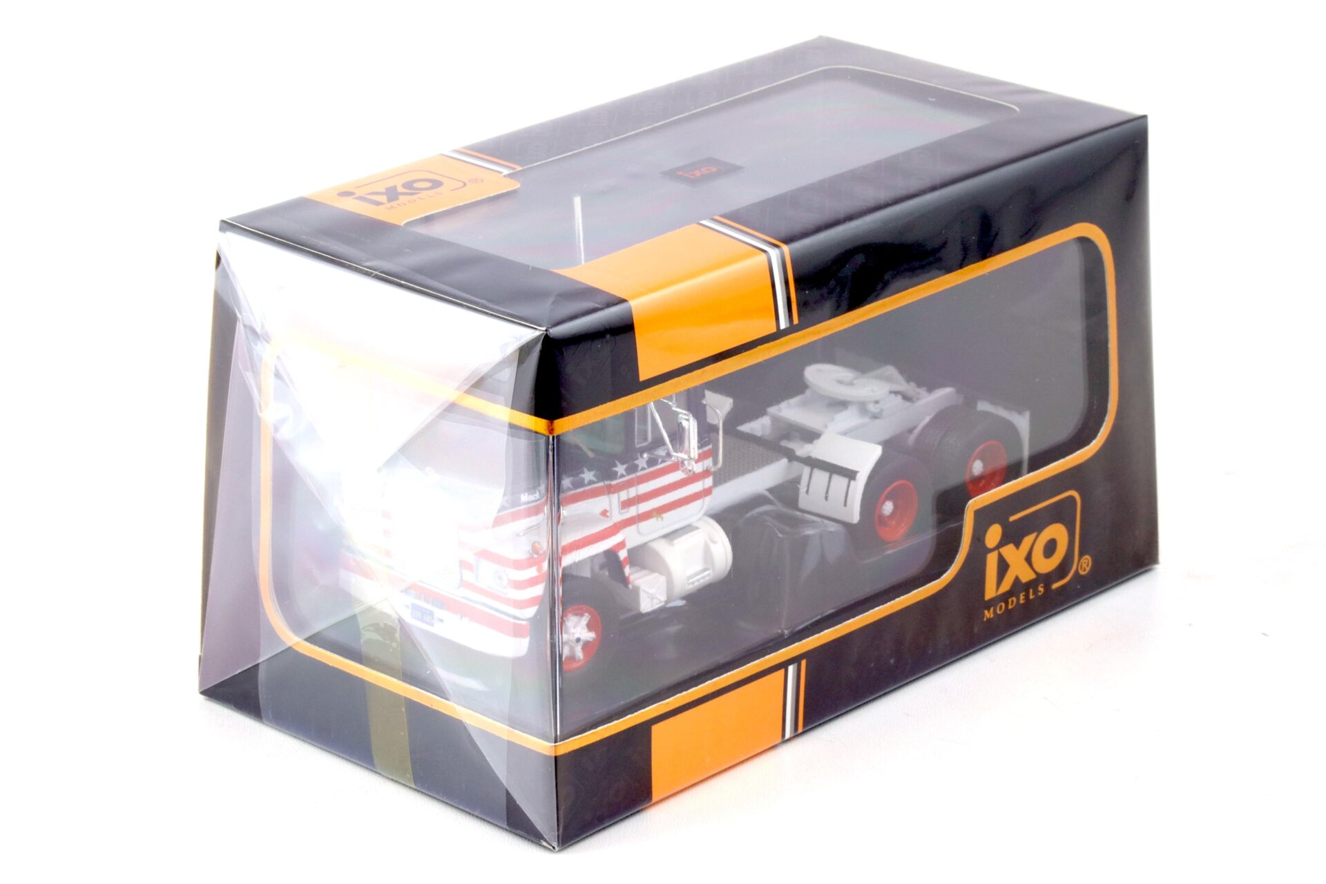 1:43 IXO 1966 Mack R-Series SZM Truck Stars & Stripes white/blue/red TR178.22