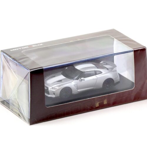 1:64 Motorhelix Nissan GT-R (R35) 50th Anniversary Ultimate metal silver M63503