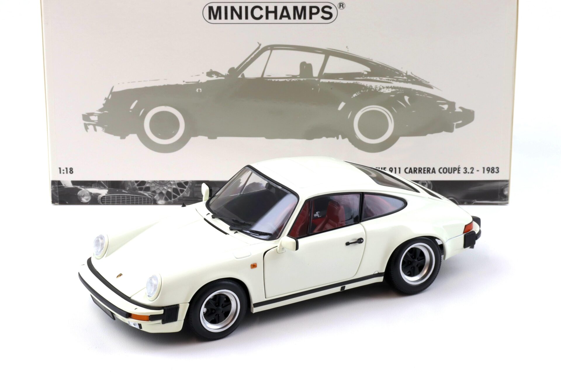 1:18 Minichamps Porsche 911 Carrera 3.2 Coupe 1983 white