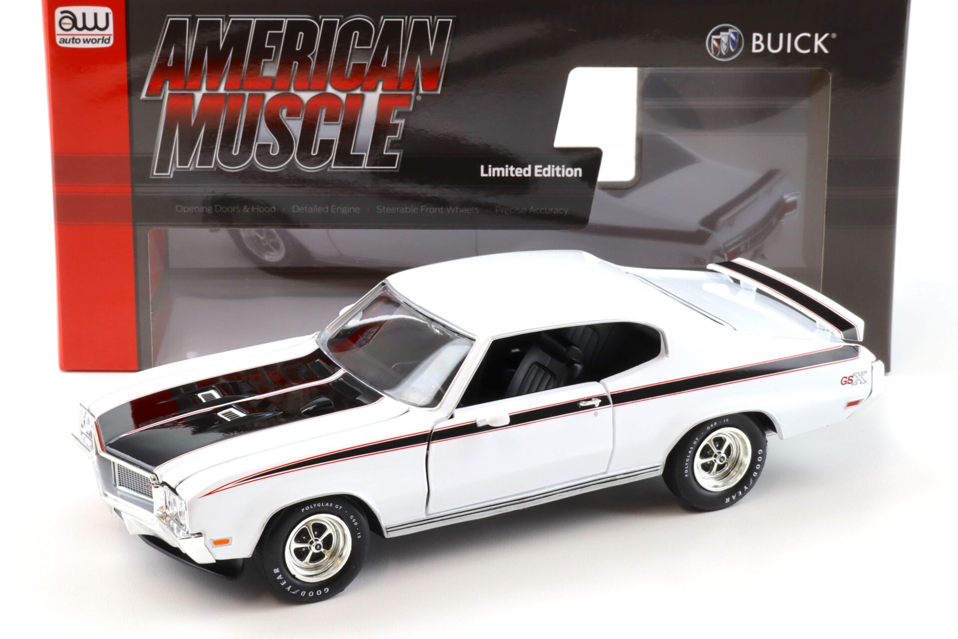 1:18 Auto World 1970 Buick GSX Coupe MCACN white