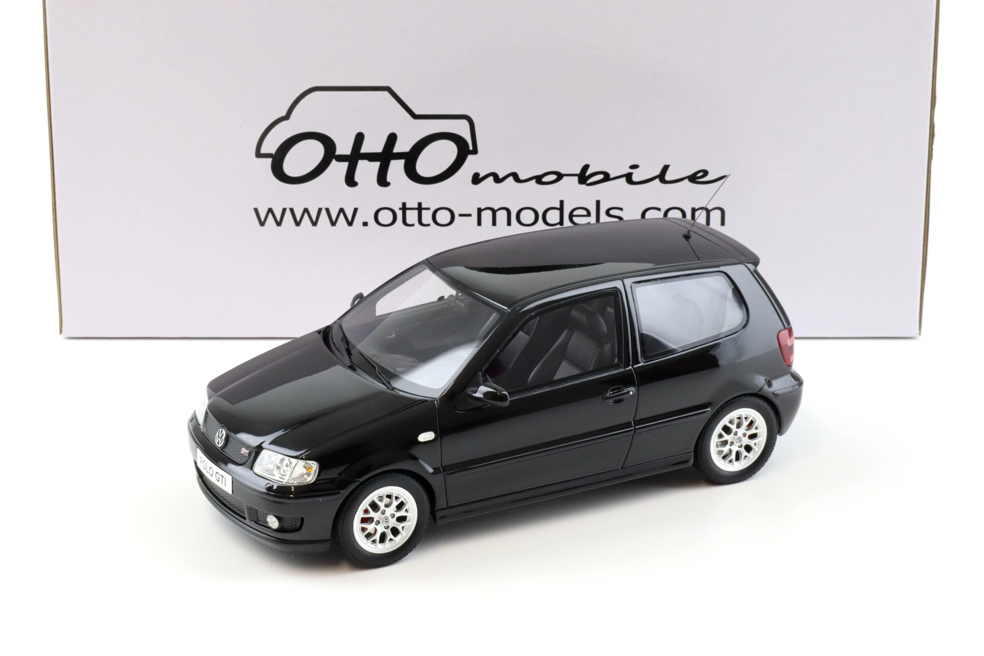 1:18 OTTO mobile OT1086 VW Polo GTI 6N black Magic LA7W 2001