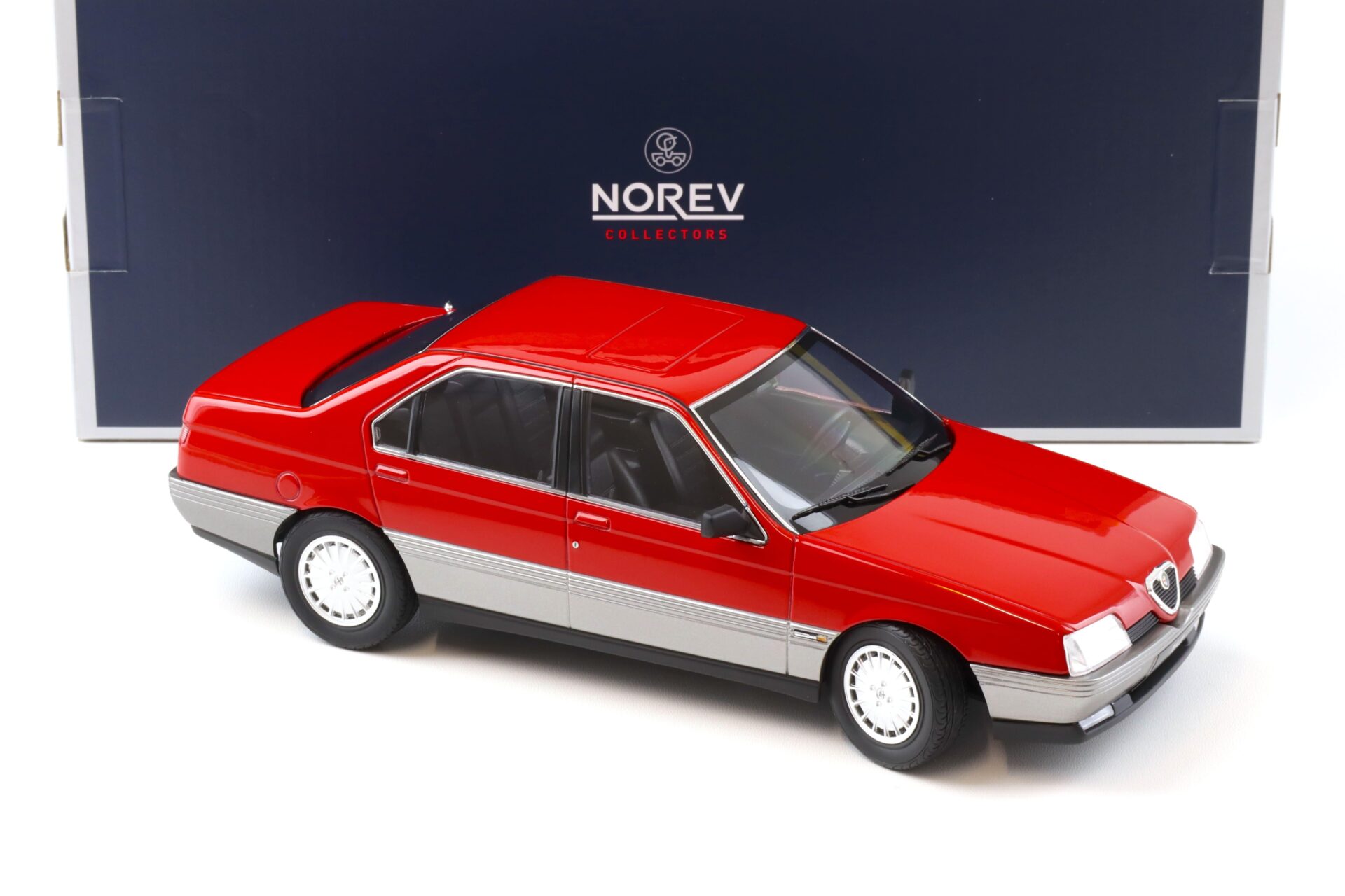 1:18 Norev Alfa Romeo 164 Limousine 1991 Rosso Alfa red/ grey metallic
