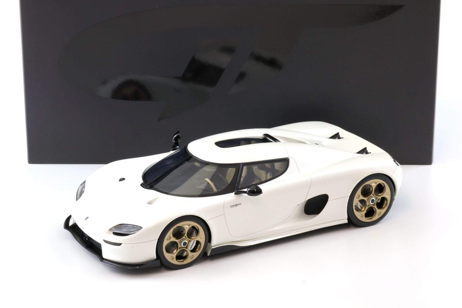 1:18 GT Spirit GT903 Koenigsegg CC850 Coupe 2024 Crystal white