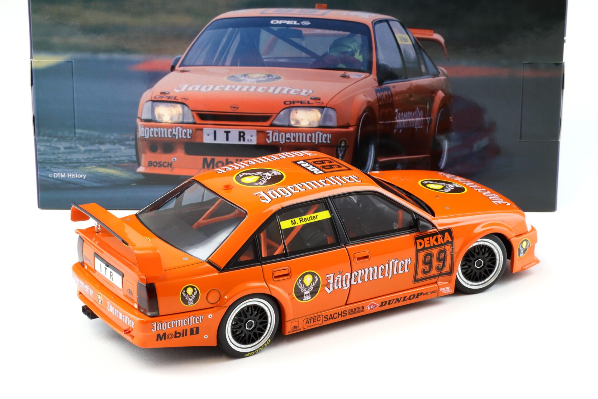 1:18 WERK83 Opel Omega EVO 500 DTM 1991 Jägermeister #99 Manuel Reuter