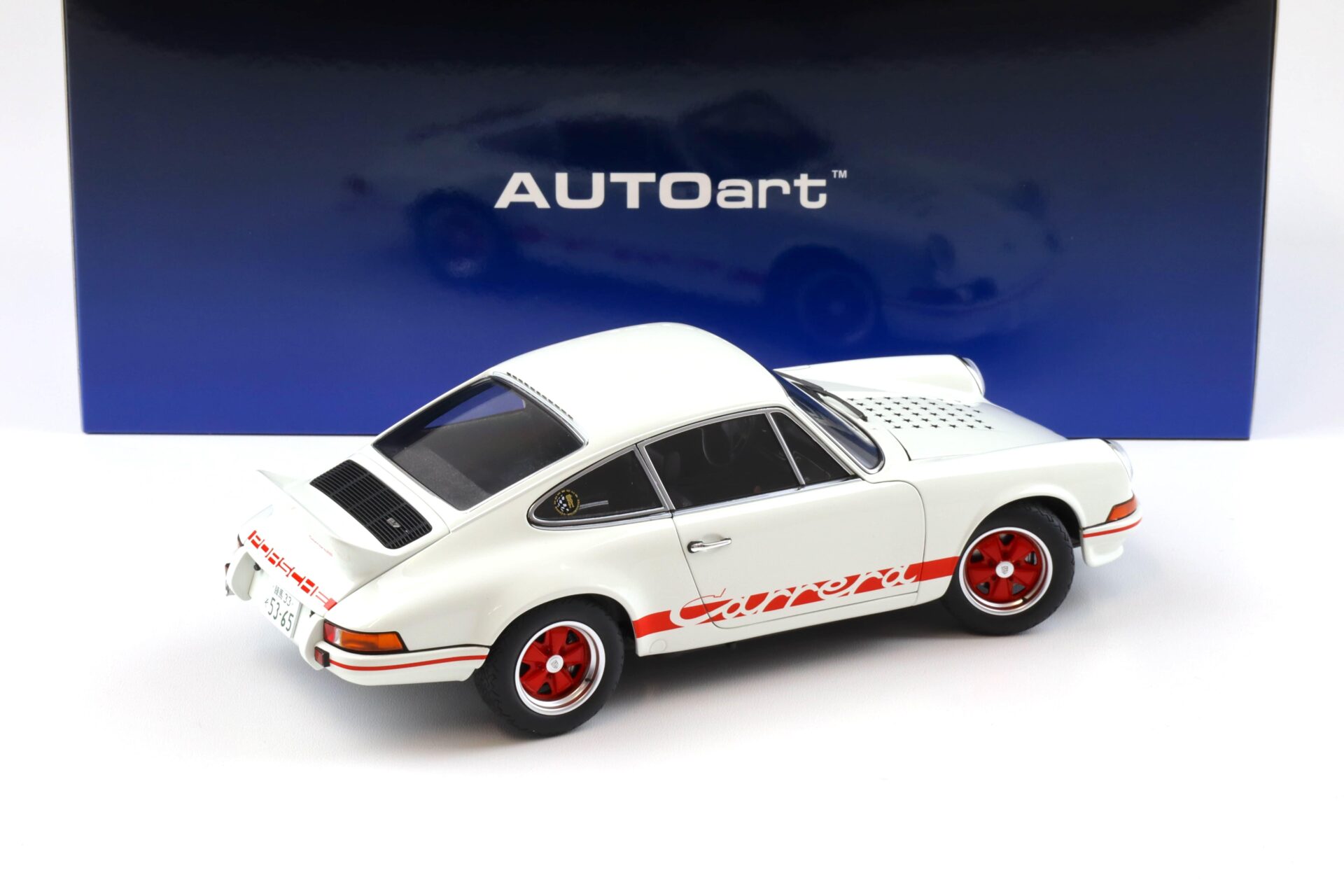 1:18 AUTOart Porsche 911 Carrera RS 2.7 The Circuit of Wolf Grand Prix white 78026
