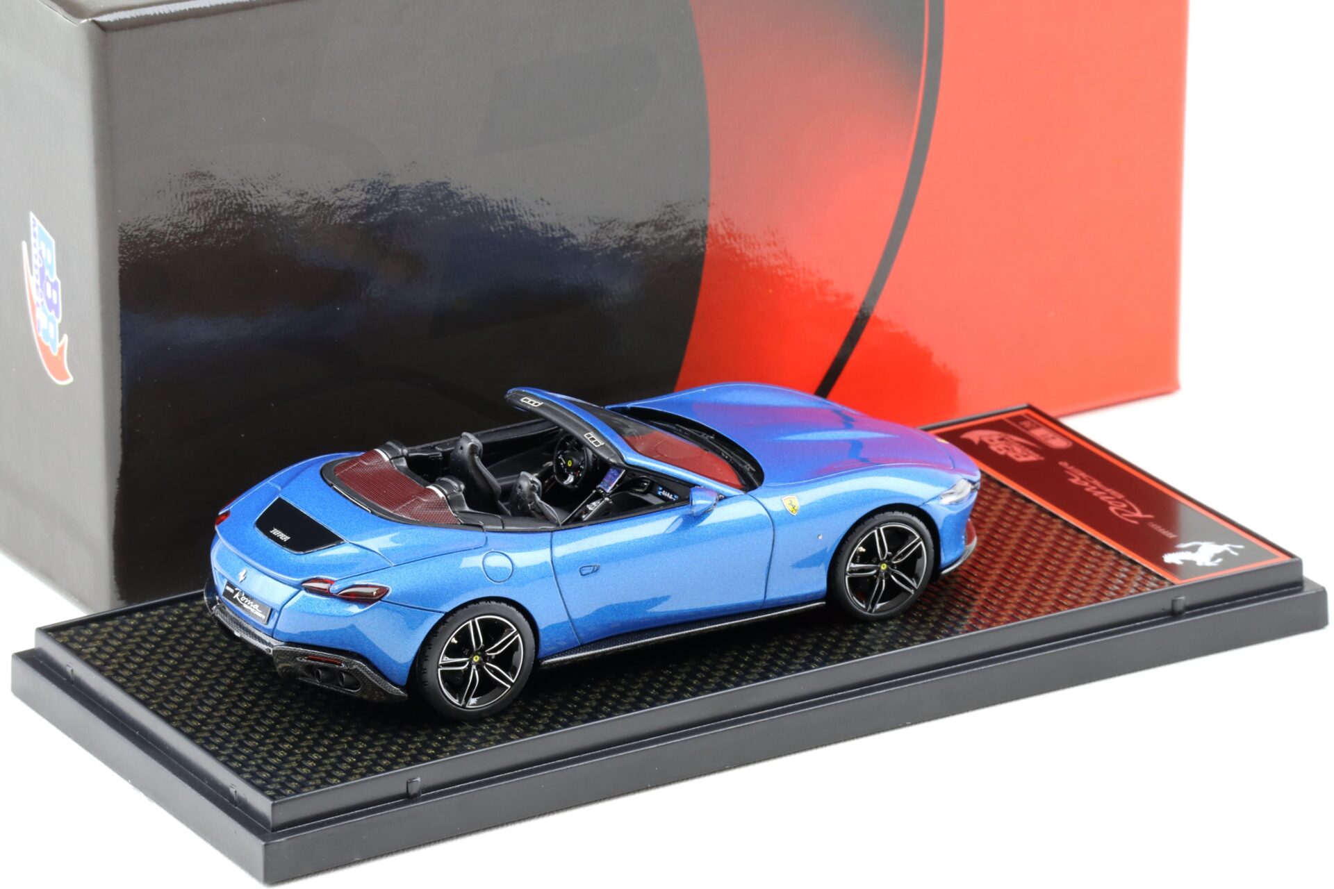 1:43 BBR Ferrari Roma Spider Blue Corsa blue metallic - Limited 36 pcs.