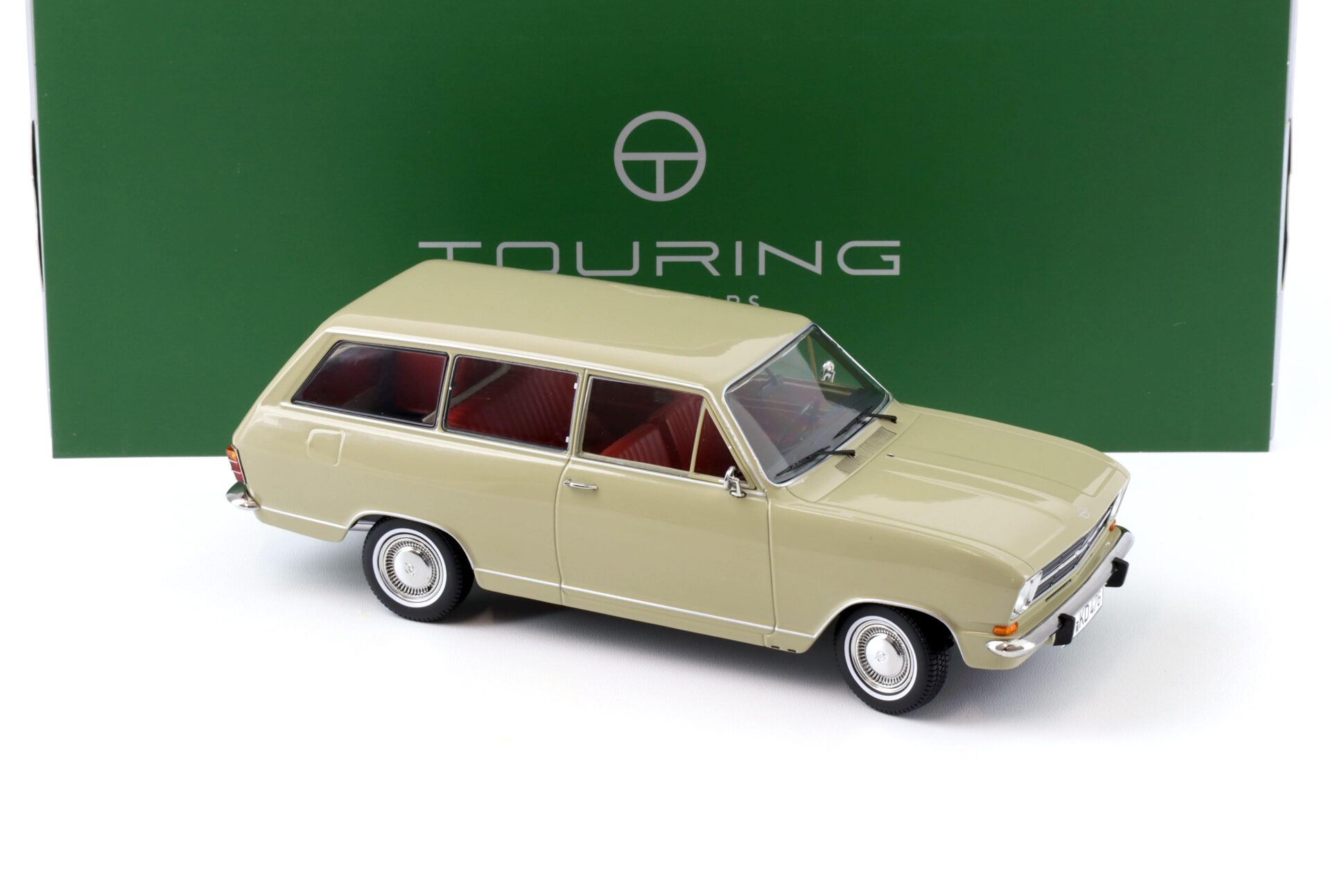1:18 Touring Modelcars Opel Kadett B Caravan 1972 Sierra beige