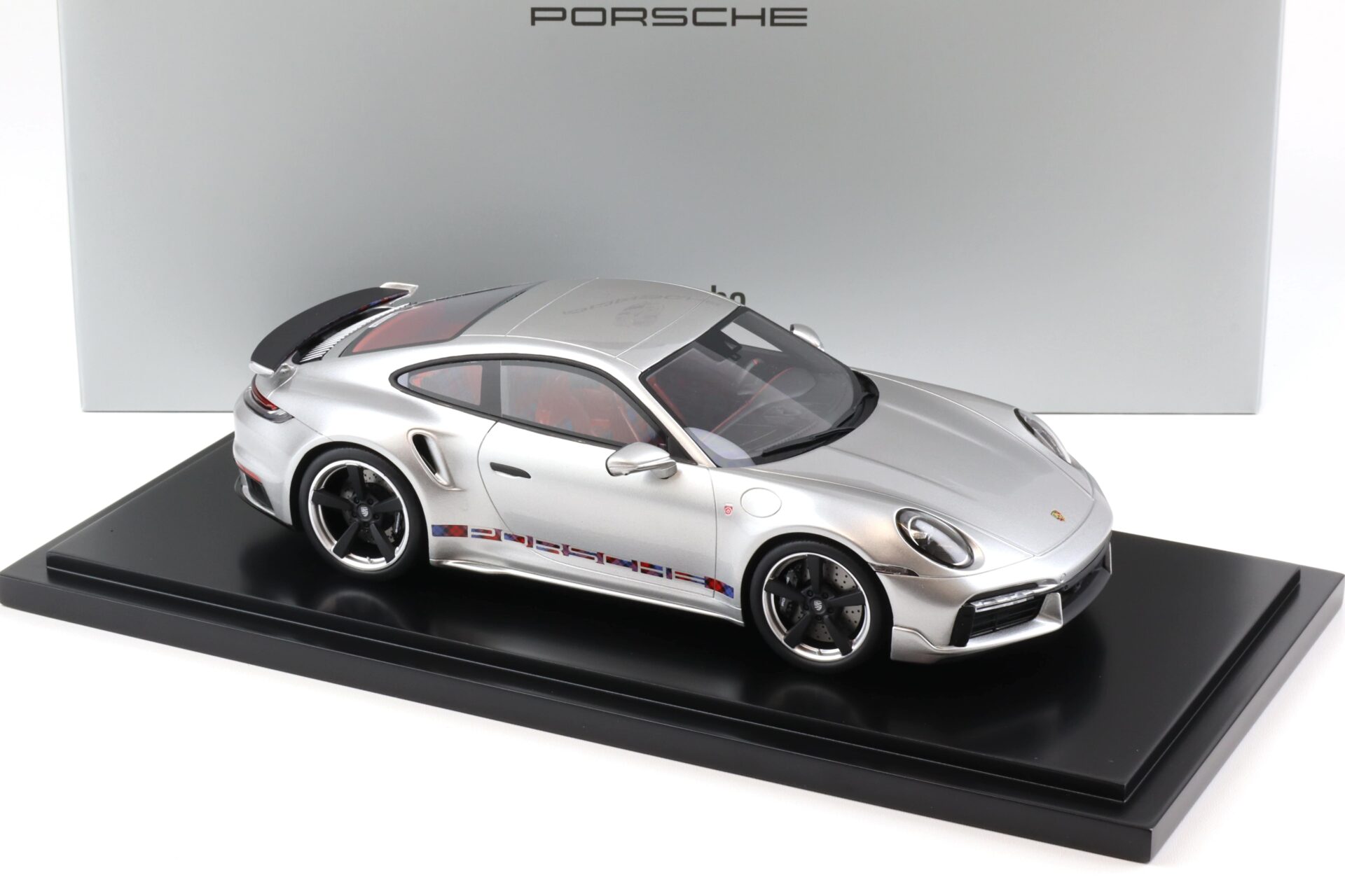 1:18 Spark Porsche 911 992 Turbo Sonderwunsch First Turbo silver WAP DEALER