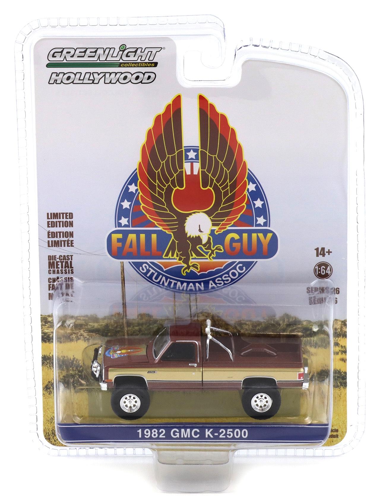1:64 Greenlight 1982 GMC K-2500 Sierra Grande Wideside FALL GUY Stuntman Associa