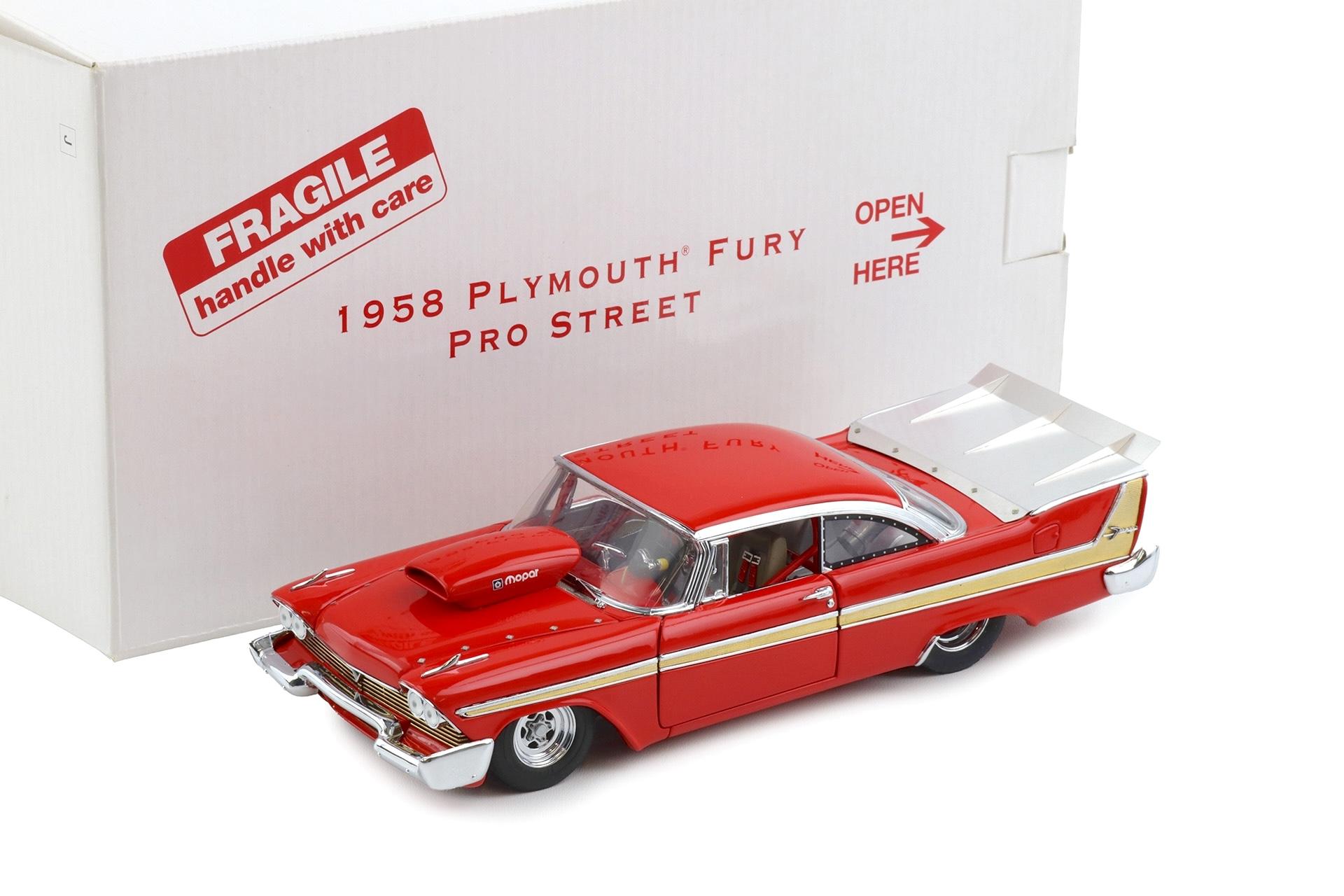 1:24 Danbury Mint 1958 Plymouth Fury Pro Street red with box