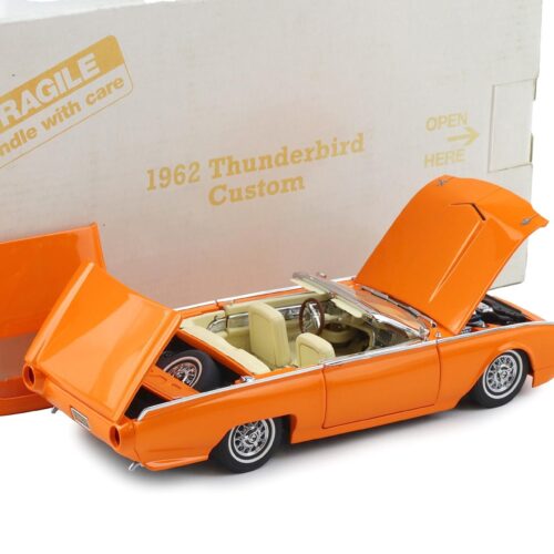 1:24 Danbury Mint 1962 Ford Thunderbird Custom Sunset orange pearl with box