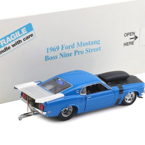 1:24 Danbury Mint 1969 Ford Mustang Boss Nine Pro Street Grabber blue with box