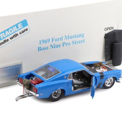 1:24 Danbury Mint 1969 Ford Mustang Boss Nine Pro Street Grabber blue with box