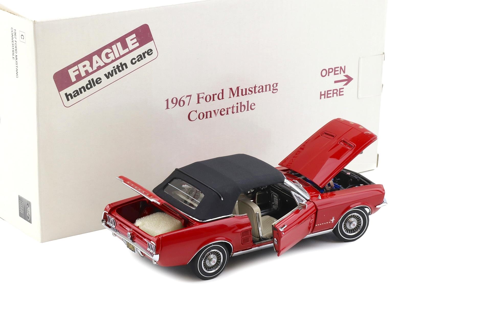 1:24 Danbury Mint 1967 Ford Mustang Convertible Candy Apple red with box