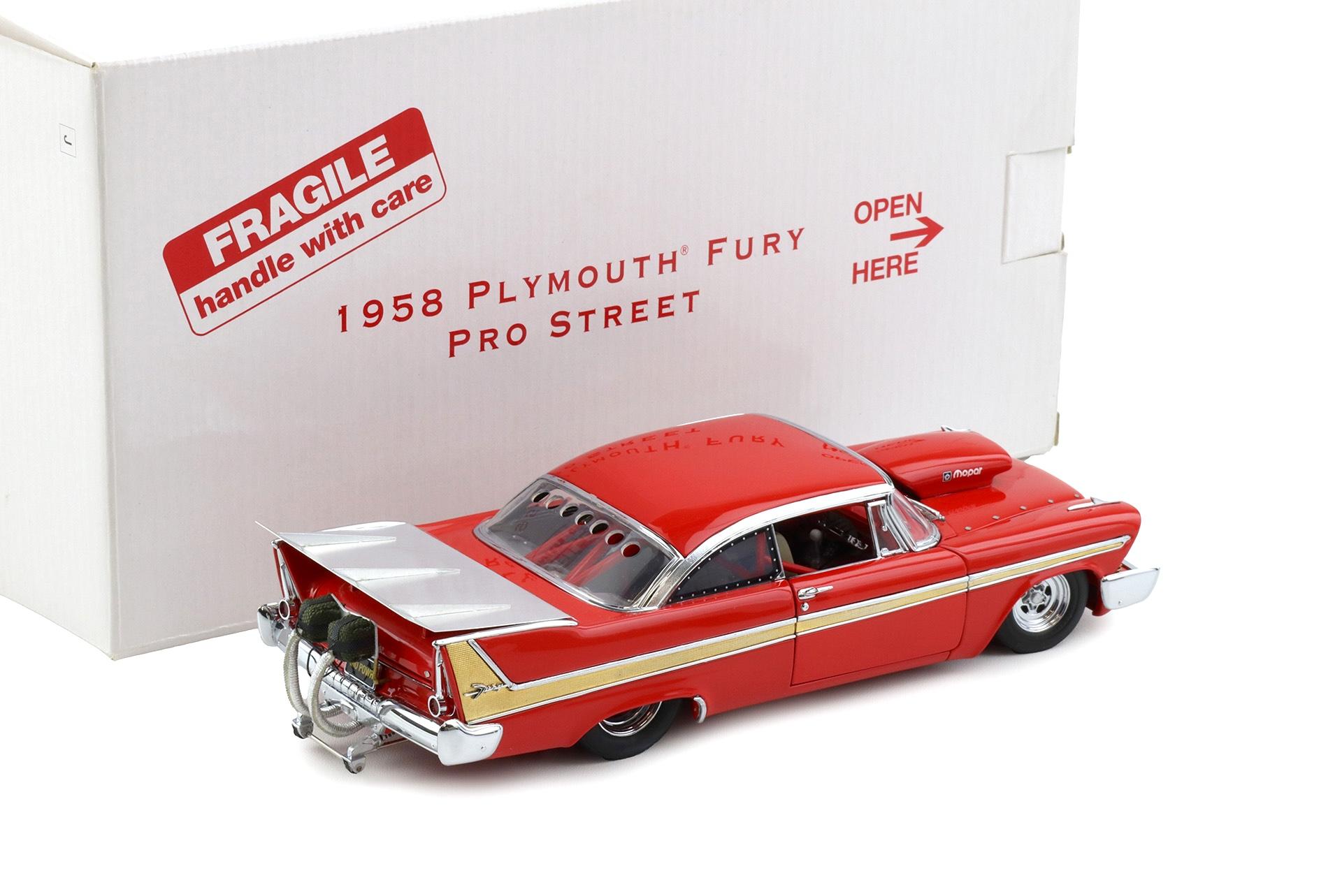 1:24 Danbury Mint 1958 Plymouth Fury Pro Street red with box
