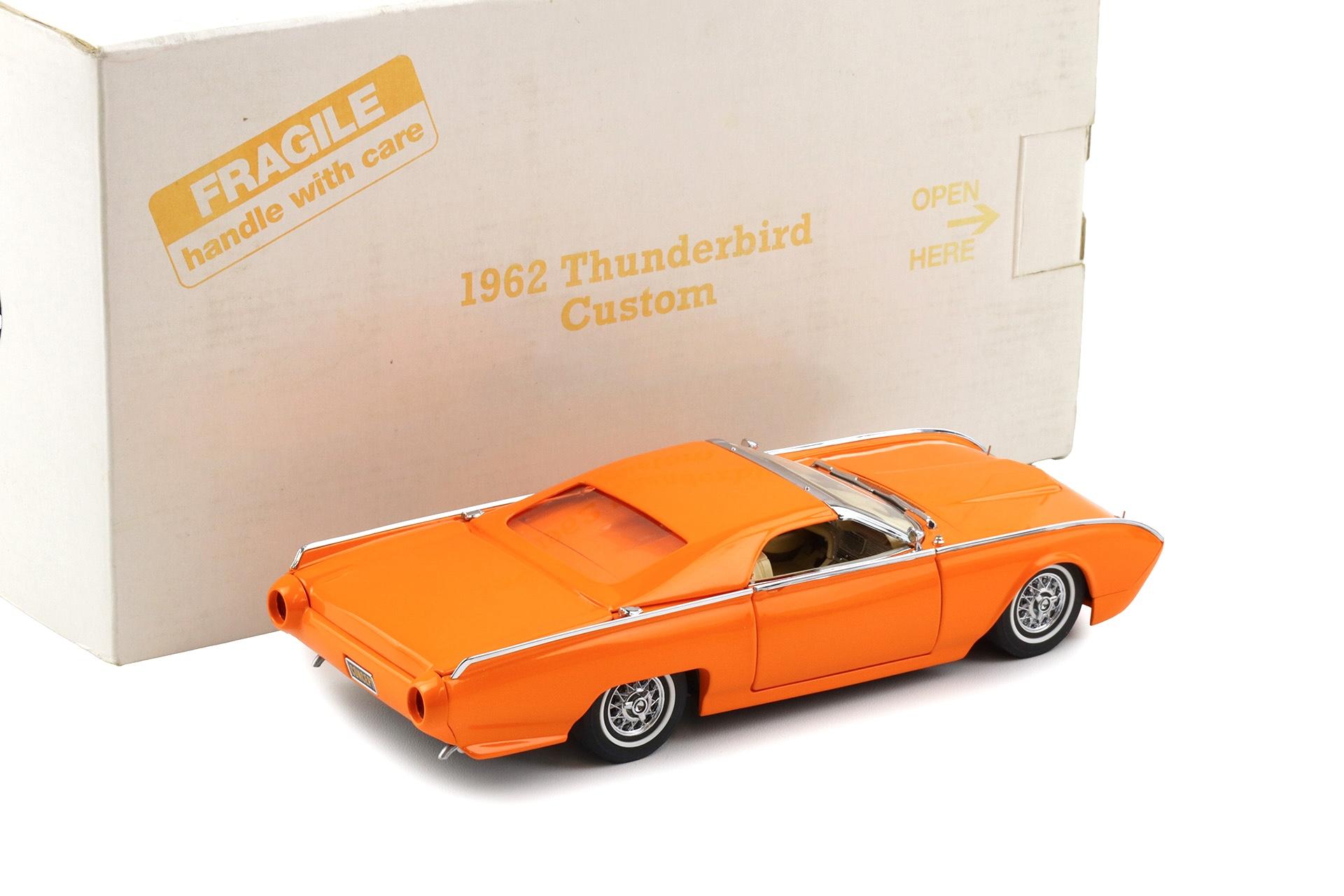 1:24 Danbury Mint 1962 Ford Thunderbird Custom Sunset orange pearl with box
