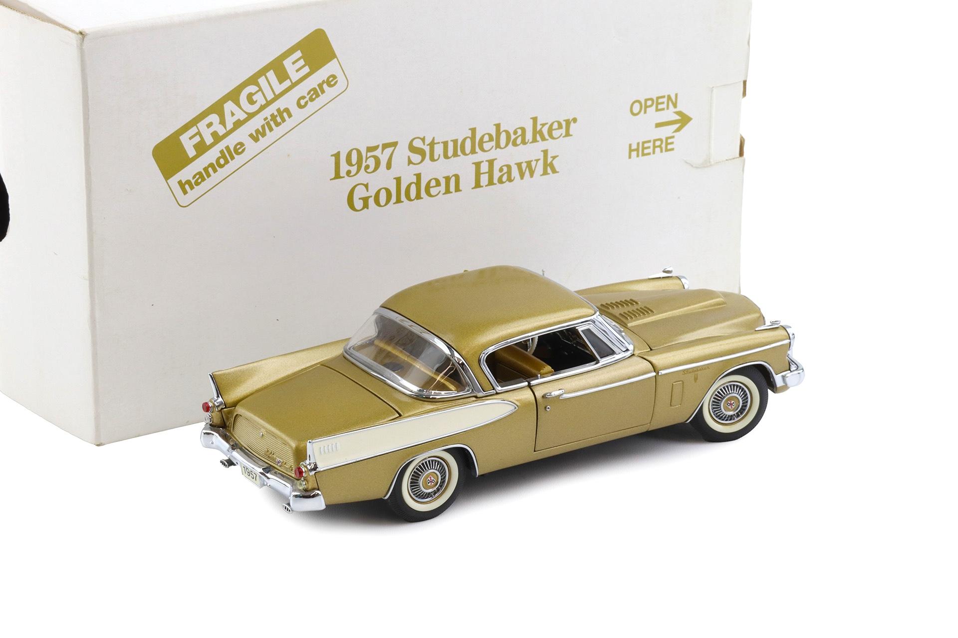 1:24 Danbury Mint 1957 Studebaker Golden Hawk Tiara gold/ white with box