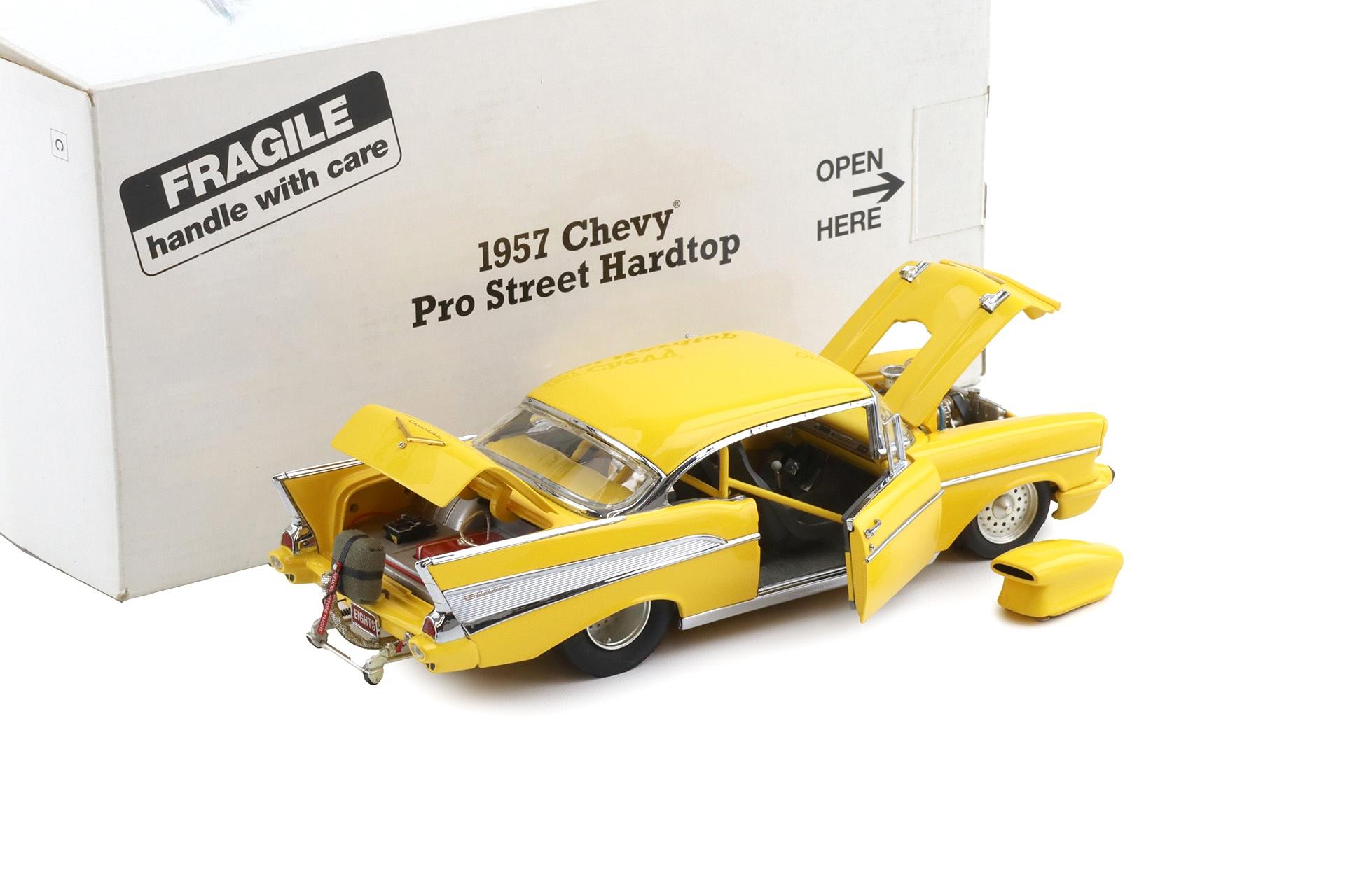 1:24 Danbury Mint 1957 Chevrolet Bel Air Pro Street Hardtop yellow