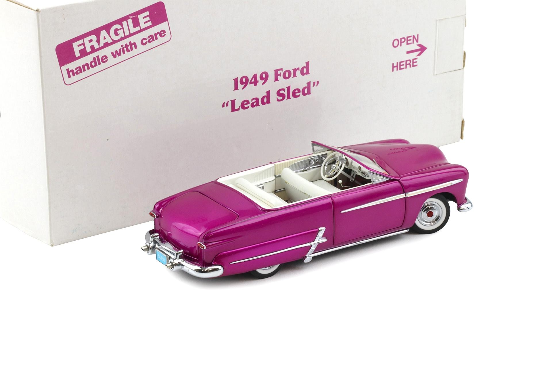 1:24 Danbury Mint 1949 Ford Custom Lead Sled Convertible Magenta purple