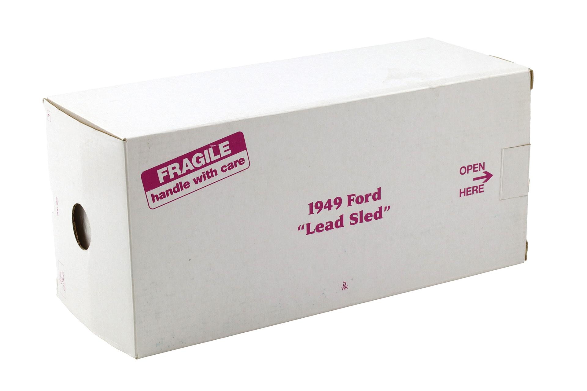 1:24 Danbury Mint 1949 Ford Custom Lead Sled Convertible Magenta purple
