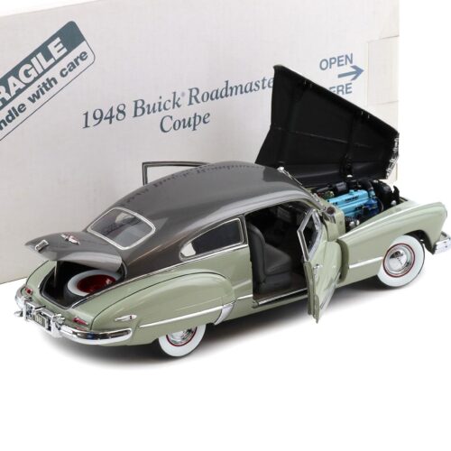 1:24 Danbury Mint 1948 Buick Roadmaster Coupe Cumulus grey/ grey