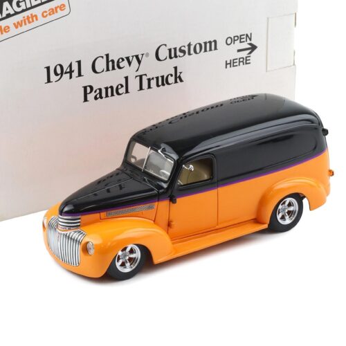 1:24 Danbury Mint 1941 Chevrolet Custom Panel Truck orange/ black