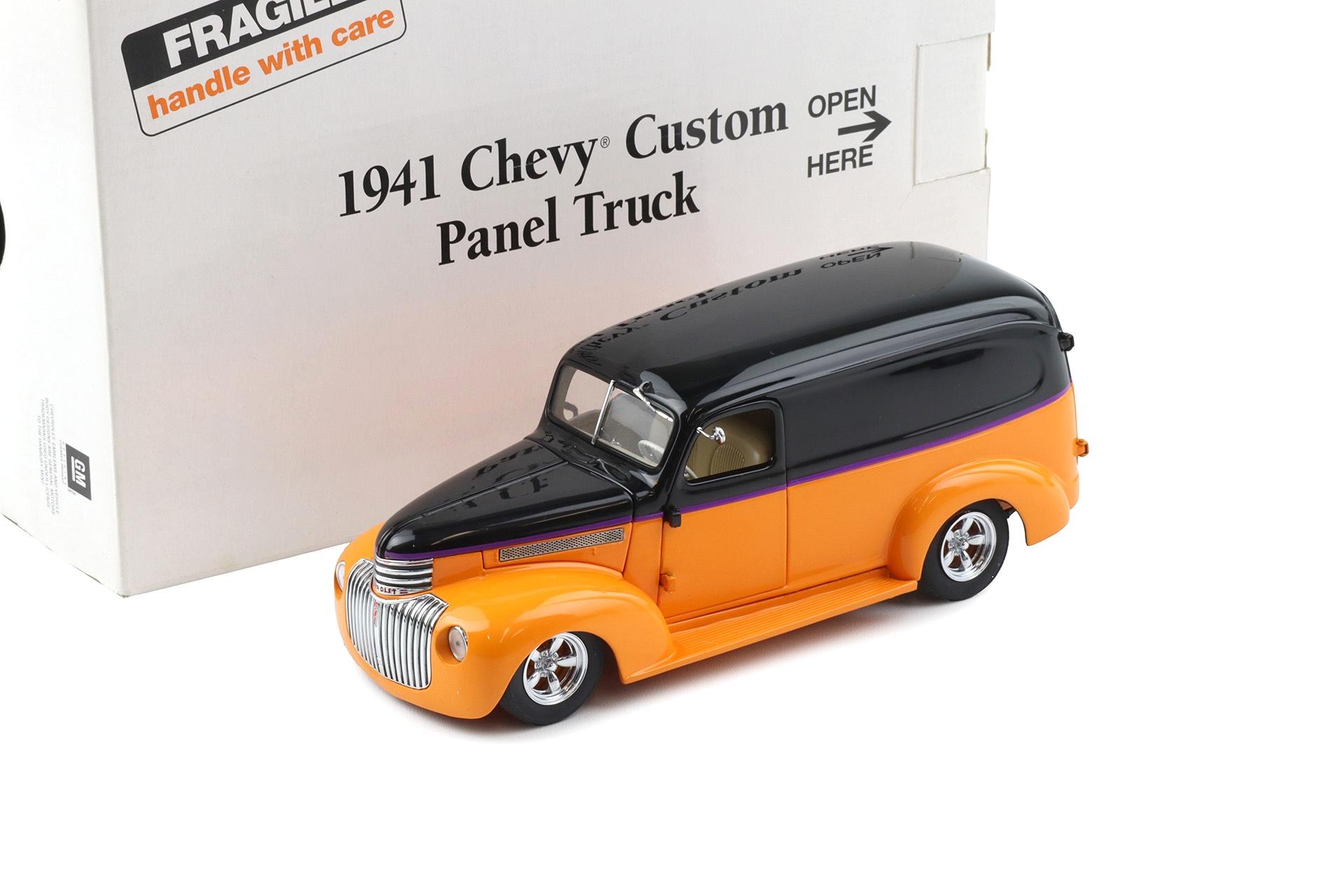 ID 110788 orig.jpg 1:24 Danbury Mint 1941 Chevrolet Custom Panel Truck orange/ black