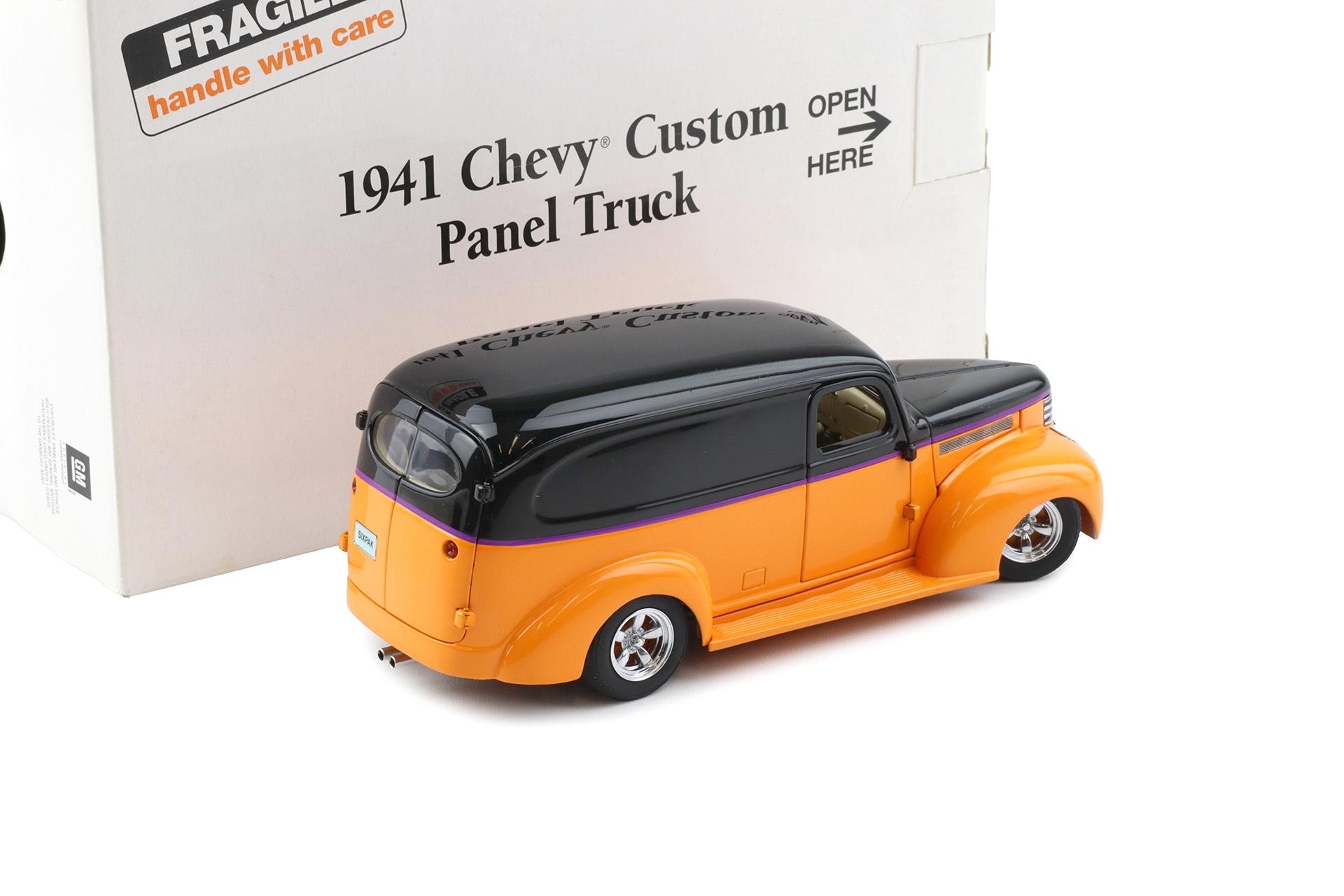 1:24 Danbury Mint 1941 Chevrolet Custom Panel Truck orange/ black