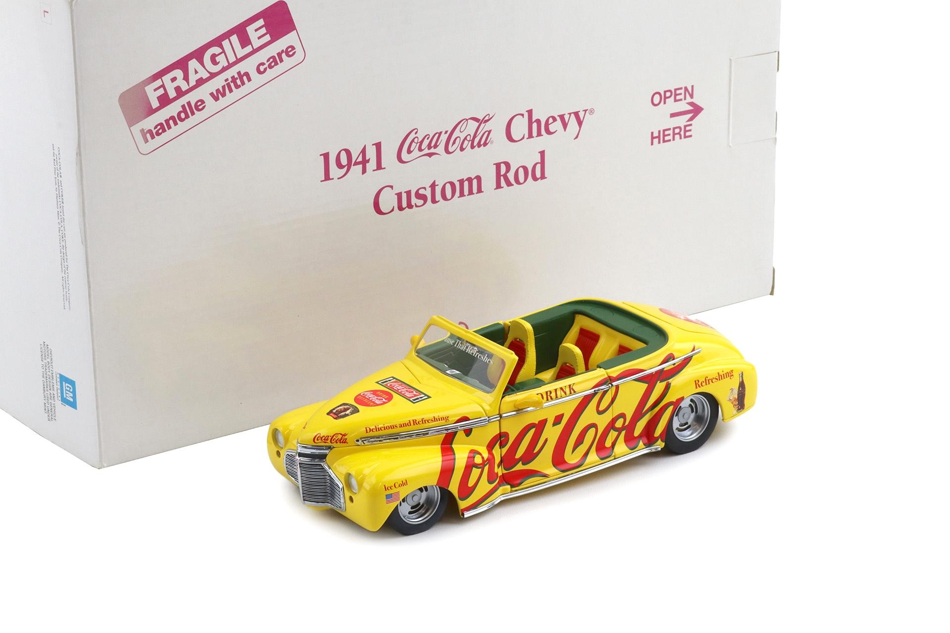 1:24 Danbury Mint 1941 Chevrolet Custom Rod Convertible Coca Cola yellow/ green