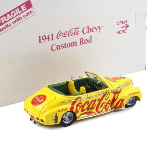 1:24 Danbury Mint 1941 Chevrolet Custom Rod Convertible Coca Cola yellow/ green